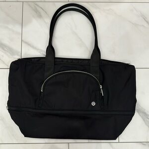 Lululemon City Adventurer Tote Bag 27L